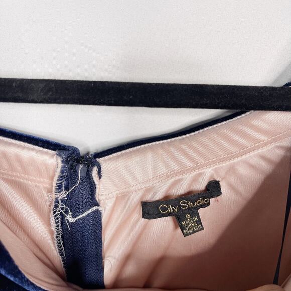 City Studios Juniors Size 5 Blue Velvet Off The Shoulder Gown Dress Split V Neck - Picture 9 of 14